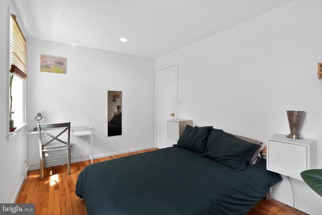 427 QUEEN ST, Philadelphia, PA 19147