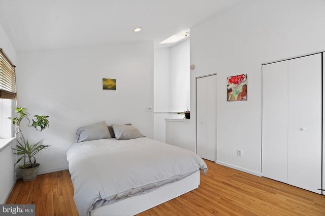 427 QUEEN ST, Philadelphia, PA 19147