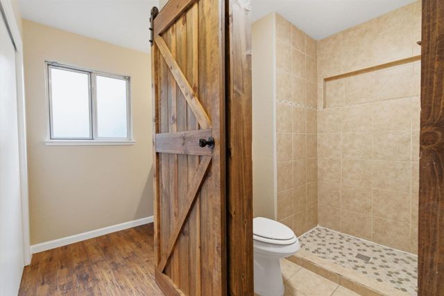 1521 January Dr, Modesto, CA 95358