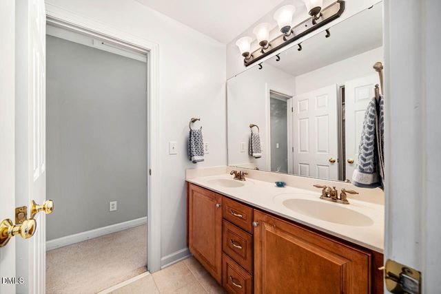 4305 Taylor Hall Place, Chapel Hill, NC 27517