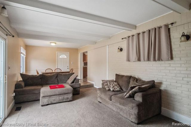11141 Karen Street, Livonia, MI 48150