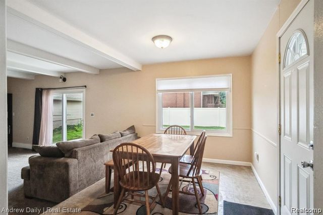 11141 Karen Street, Livonia, MI 48150
