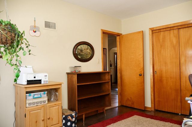 263 Byrnbrae St., Waterloo, IA 50701