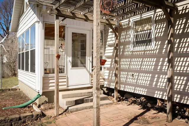 263 Byrnbrae St., Waterloo, IA 50701