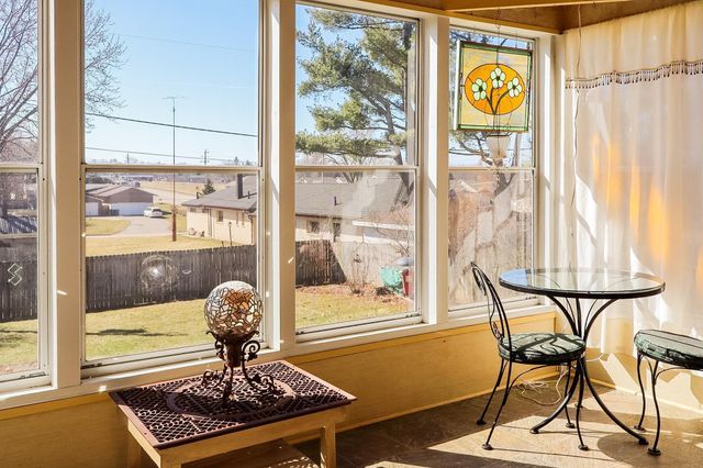 263 Byrnbrae St., Waterloo, IA 50701