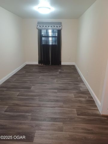 1308 Central, Joplin, MO 64801