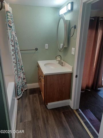 1308 Central, Joplin, MO 64801