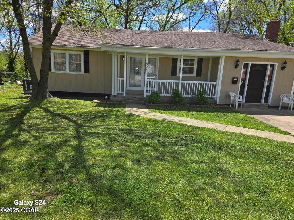 1308 Central, Joplin, MO 64801