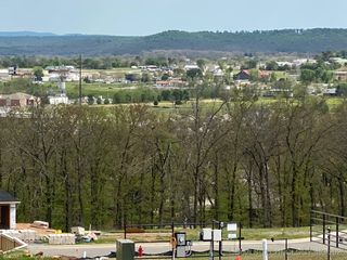 825 Ridgeview Drive, Tahlequah, OK 74464