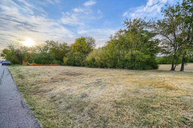5218 Fitchburg Street, Dallas, TX 75212