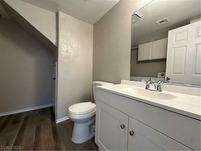 181 Bel Port Drive 184, Las Vegas, NV 89110