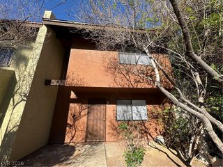181 Bel Port Drive 184, Las Vegas, NV 89110