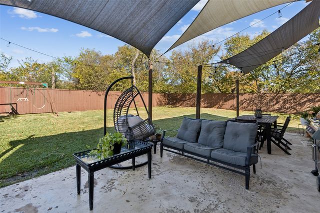 105 Melody Lane, Hickory Creek, TX 75065