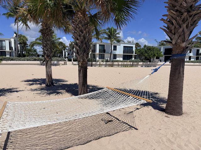1598 S Ocean Lane 218, Fort Lauderdale, FL 33316