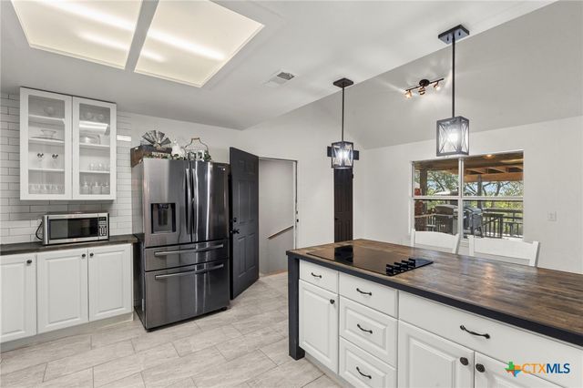 519 Eden Ranch Drive, Canyon Lake, TX 78133