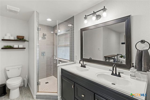 519 Eden Ranch Drive, Canyon Lake, TX 78133