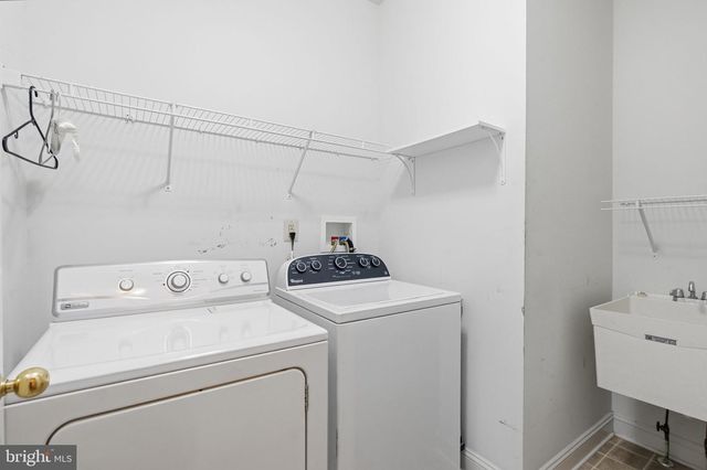 705 E KENNEDY RD, North Wales, PA 19454