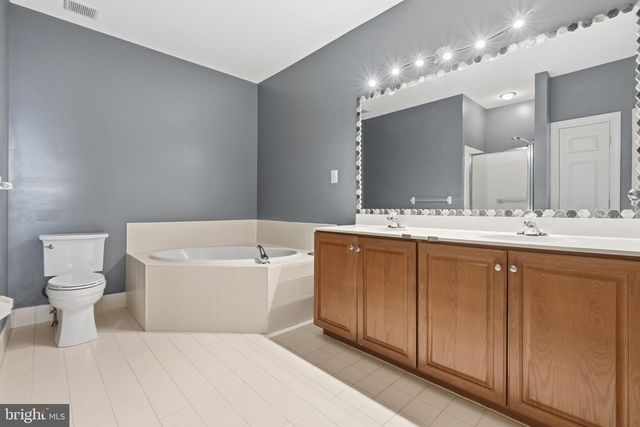 705 E KENNEDY RD, North Wales, PA 19454