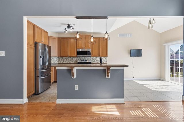 705 E KENNEDY RD, North Wales, PA 19454