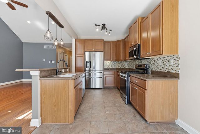 705 E KENNEDY RD, North Wales, PA 19454