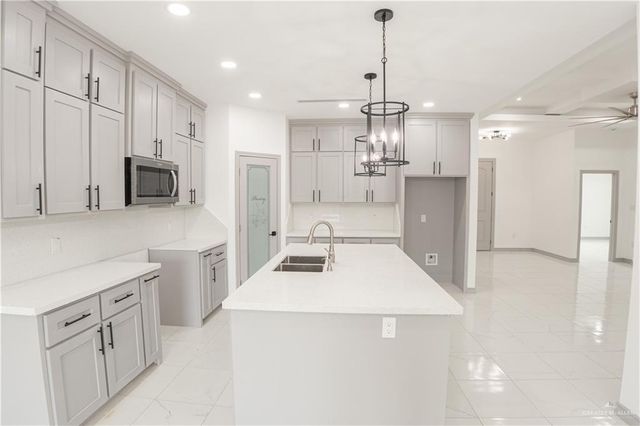 37738 Vineyard Avenue, Brownsville, TX 78526