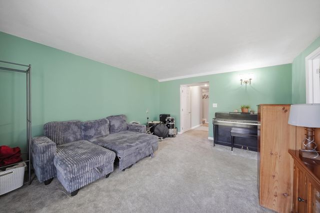 8 Mill Falls Road, Pembroke, NH 03275