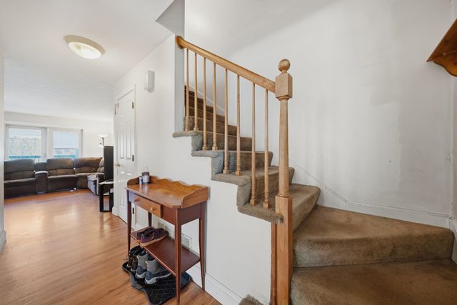 8 Mill Falls Road, Pembroke, NH 03275