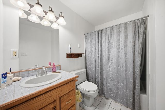 8 Mill Falls Road, Pembroke, NH 03275