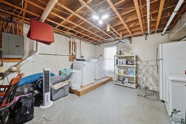 8 Mill Falls Road, Pembroke, NH 03275