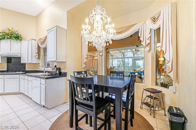 7004 Oakleigh Drive, Las Vegas, NV 89110