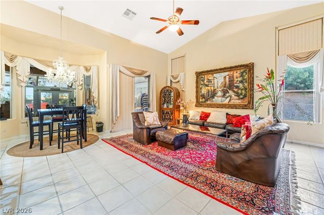 7004 Oakleigh Drive, Las Vegas, NV 89110