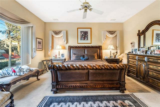 7004 Oakleigh Drive, Las Vegas, NV 89110