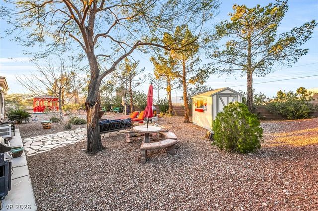 7004 Oakleigh Drive, Las Vegas, NV 89110