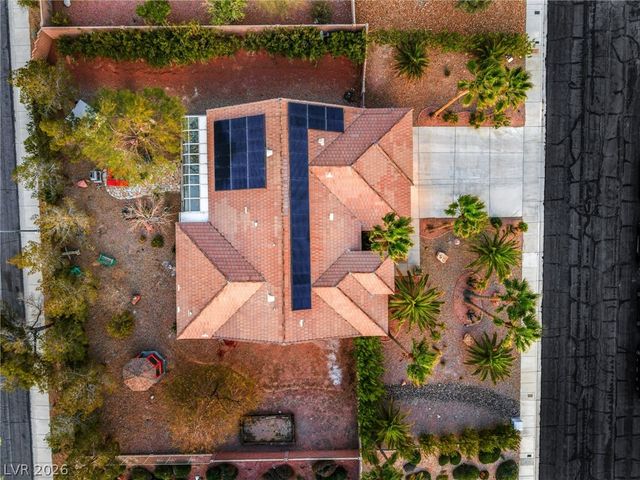 7004 Oakleigh Drive, Las Vegas, NV 89110