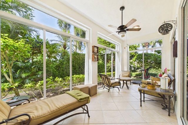 101 Palm Bay Circle B, Palm Beach Gardens, FL 33418