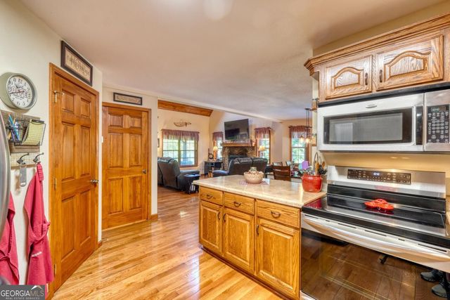 6132 Ruth Drive, Young Harris, GA 30582