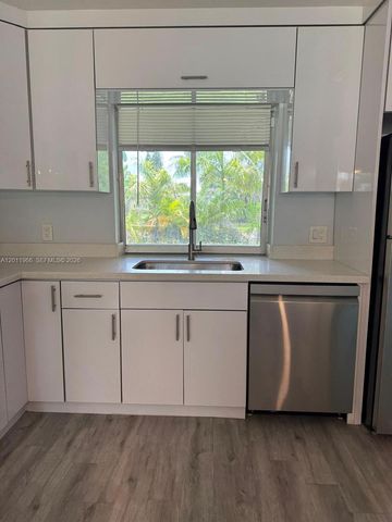 11500 NW 39th St, Sunrise, FL 33323