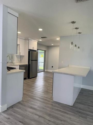 11500 NW 39th St, Sunrise, FL 33323