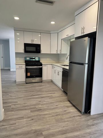 11500 NW 39th St, Sunrise, FL 33323