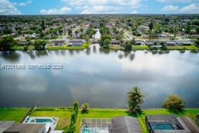 11500 NW 39th St, Sunrise, FL 33323