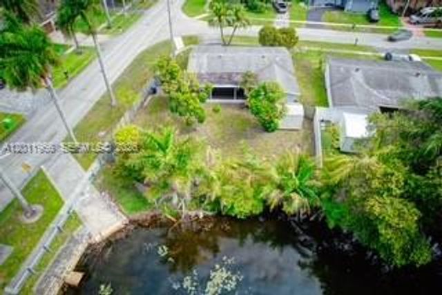 11500 NW 39th St, Sunrise, FL 33323