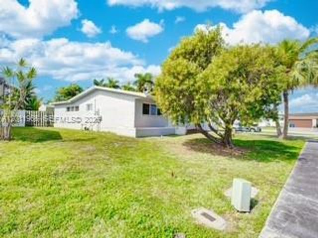 11500 NW 39th St, Sunrise, FL 33323