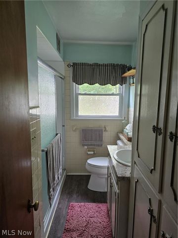 2666 Owaisa Road, Cuyahoga Falls, OH 44221