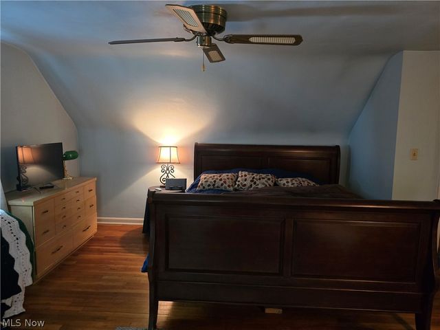2666 Owaisa Road, Cuyahoga Falls, OH 44221
