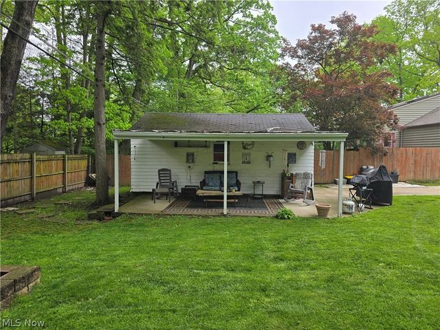 2666 Owaisa Road, Cuyahoga Falls, OH 44221