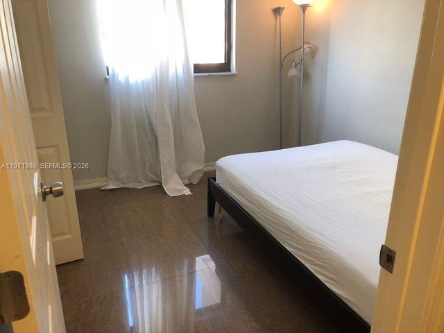 3531 NE 170th St 204, North Miami Beach, FL 33160