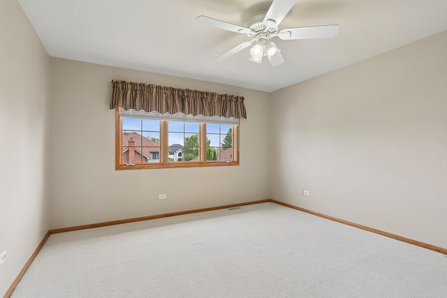 10536 Pentagon Drive, Orland Park, IL 60467