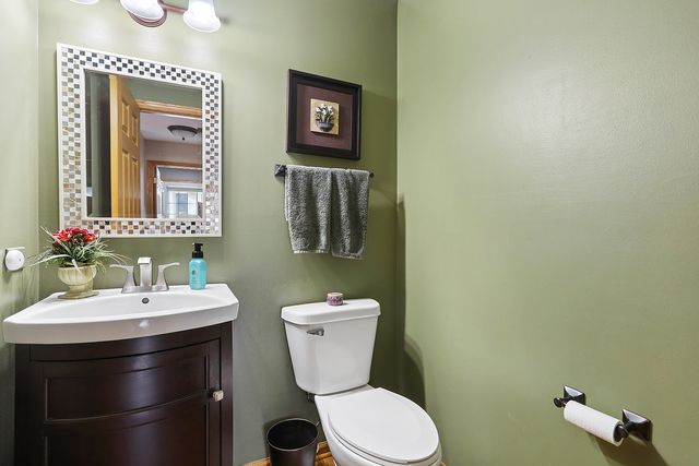 10536 Pentagon Drive, Orland Park, IL 60467