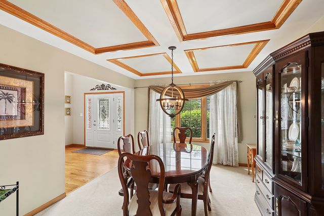 10536 Pentagon Drive, Orland Park, IL 60467