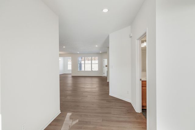 4064 Reflection Place, Valparaiso, IN 46385